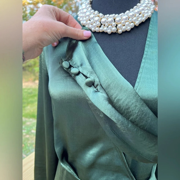 DRESS wrap IN HIGH SHINE SATIN-GREEN size S mini dress - Picture 3 of 7